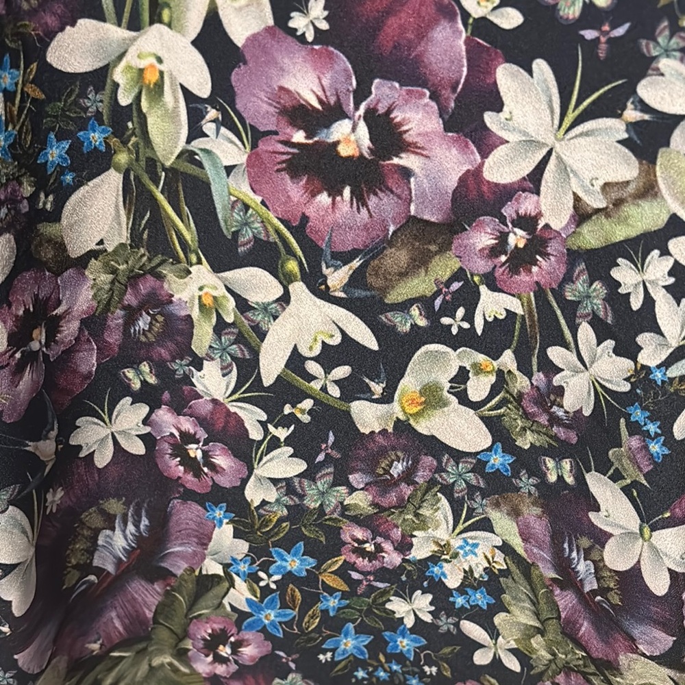 Ted Baker - Picture 4 of 6